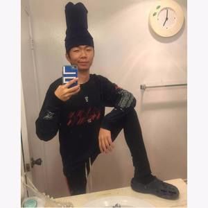 Meet your Posher, Jason